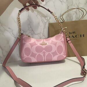 Coach Pink Crescent Bag Single Shoulder Crossbody Bag